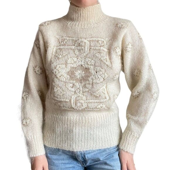 Vintage 80s Ellen Tracy Hand Knit White Mohair Blend Fluffy Turtleneck Sweater - Picture 10 of 10